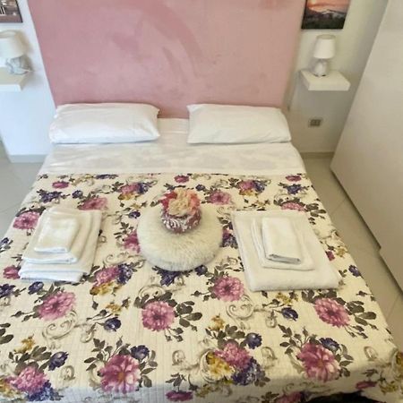 Casavacanza Carme' Napels Buitenkant foto